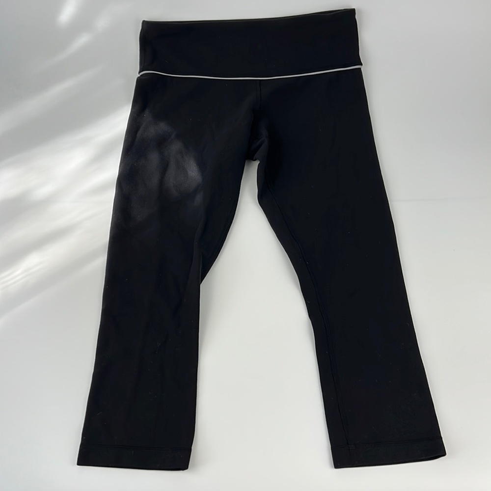 Lululemon Crop Leggings Sz: 6